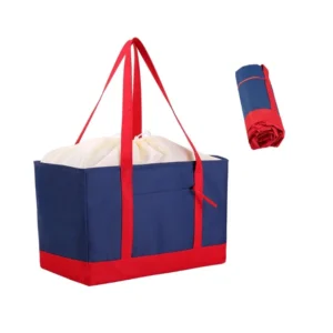 Bolsa azul marino y roja abierta y enrollada