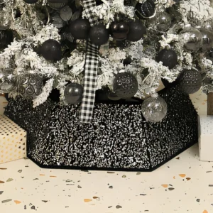 Black faceted sequin tree collar